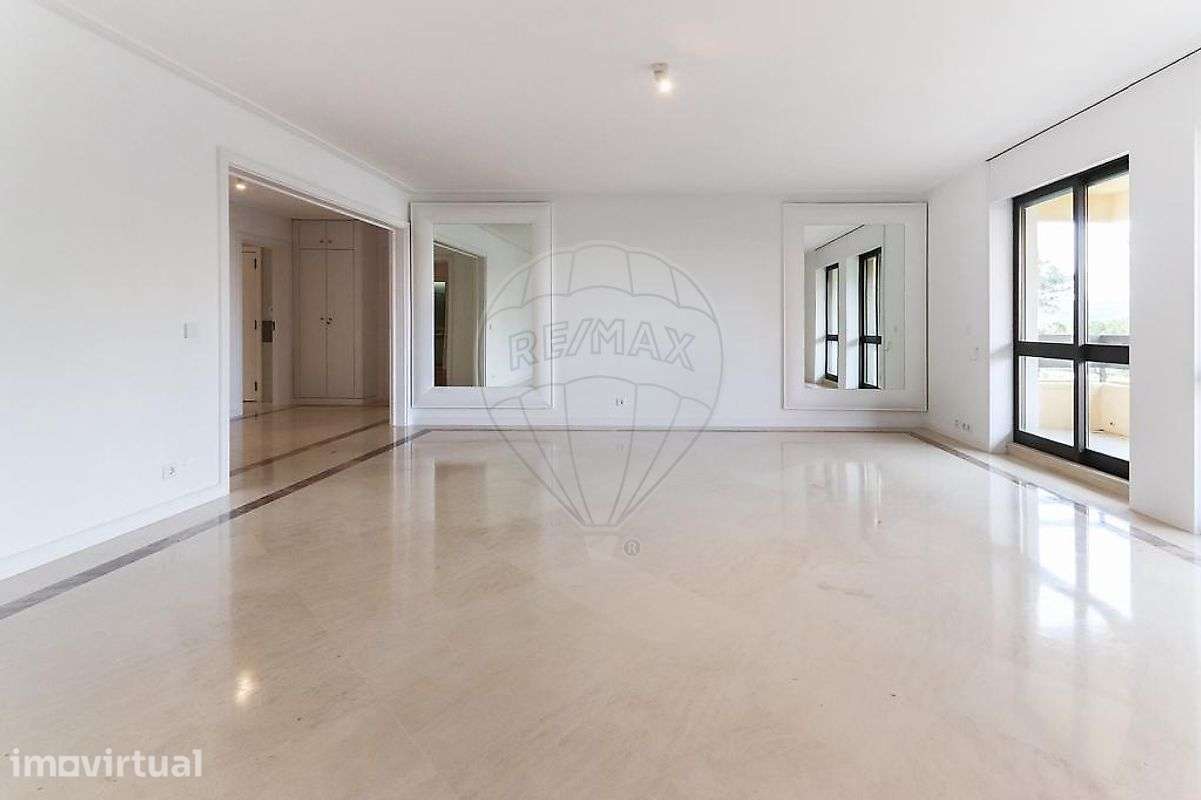 Apartamento T4 para venda - Grande imagem: 4/8