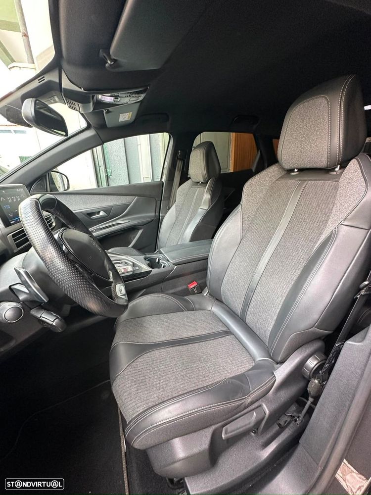 Peugeot 3008 1.5 BlueHDi GT EAT8 — fotografia 9