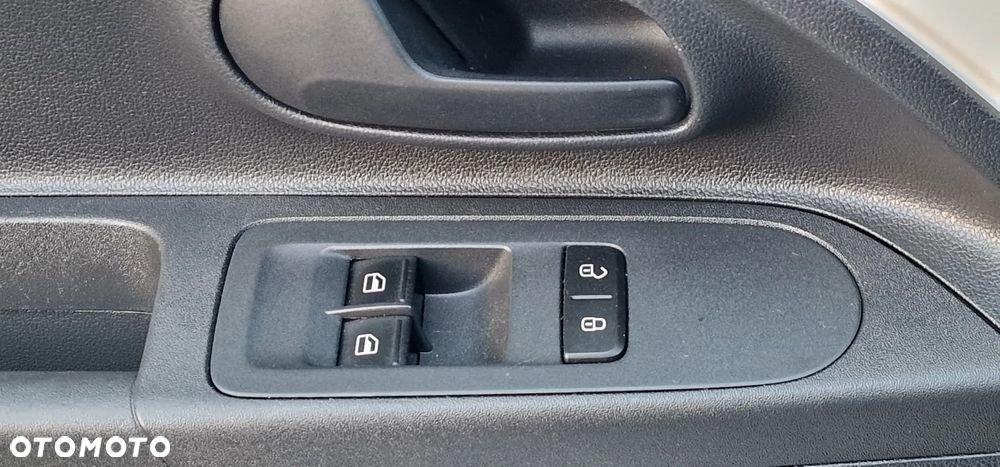 Volkswagen up! (BlueMotion Technology) move - 26