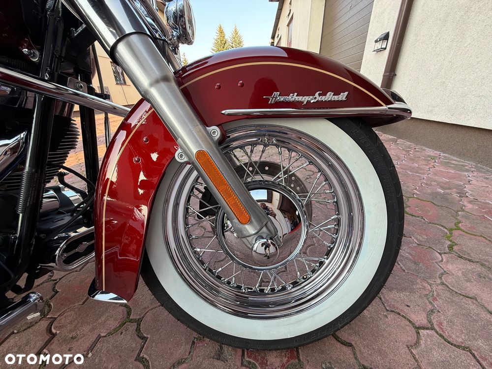 Harley-Davidson Softail Heritage Classic - 14