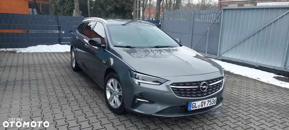 Opel Insignia - 11