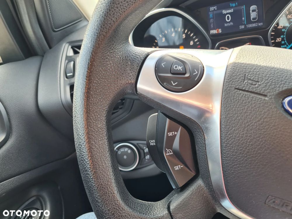 Ford Escape - 34