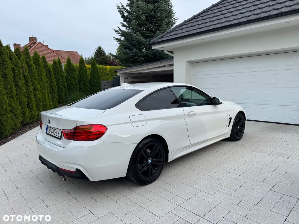 BMW Seria 4 428i xDrive M Sport - 2