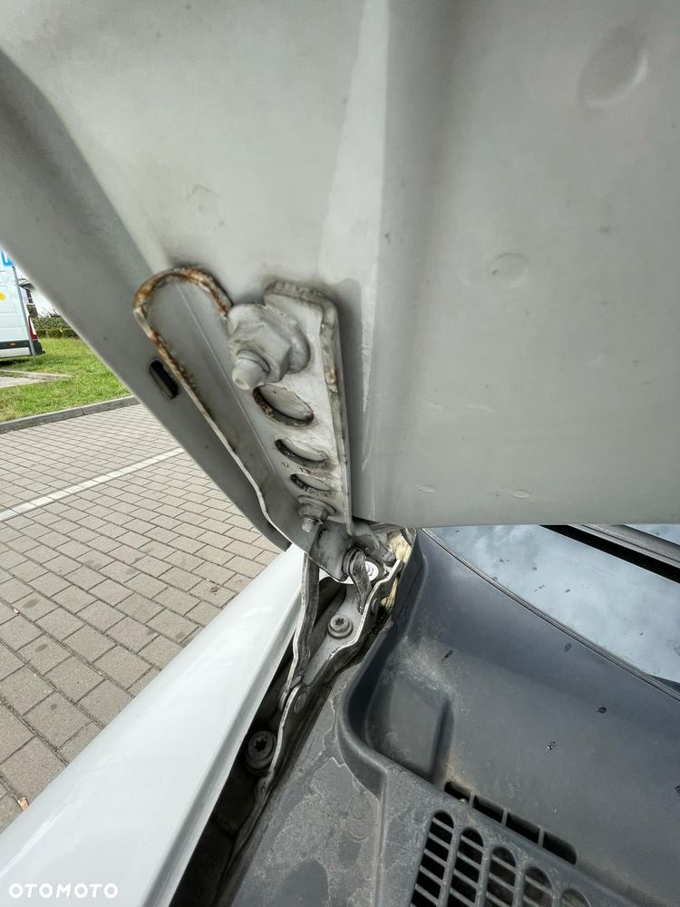 Skoda Octavia 2.0 TDI CR DPF DSG RS - 24