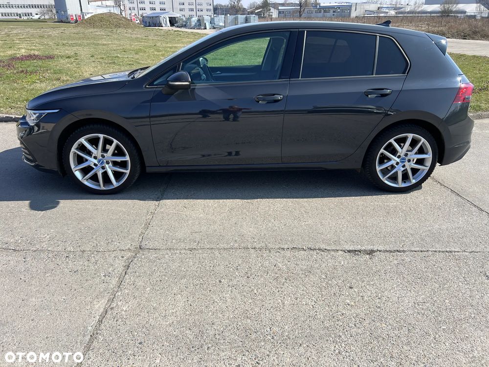 Volkswagen Golf 1.5 eTSI OPF DSG Style - 2