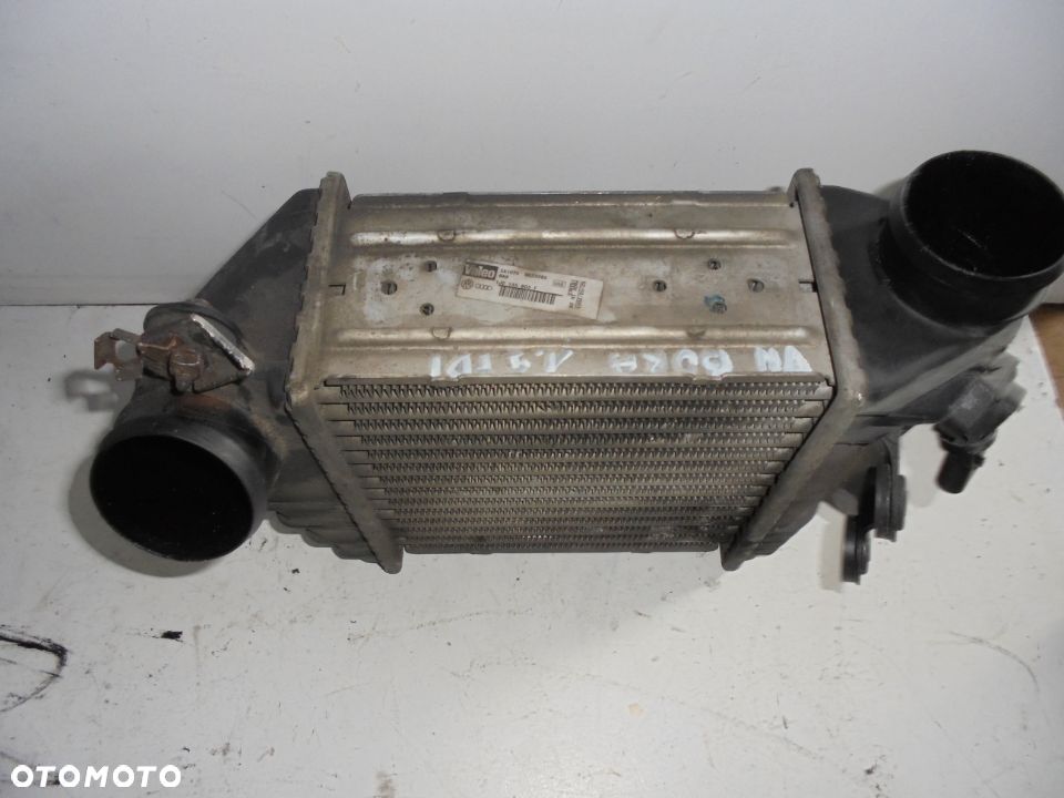CHLODNICA INTERCOOLERA VW GOLF BORA 1.9 TDI - 5