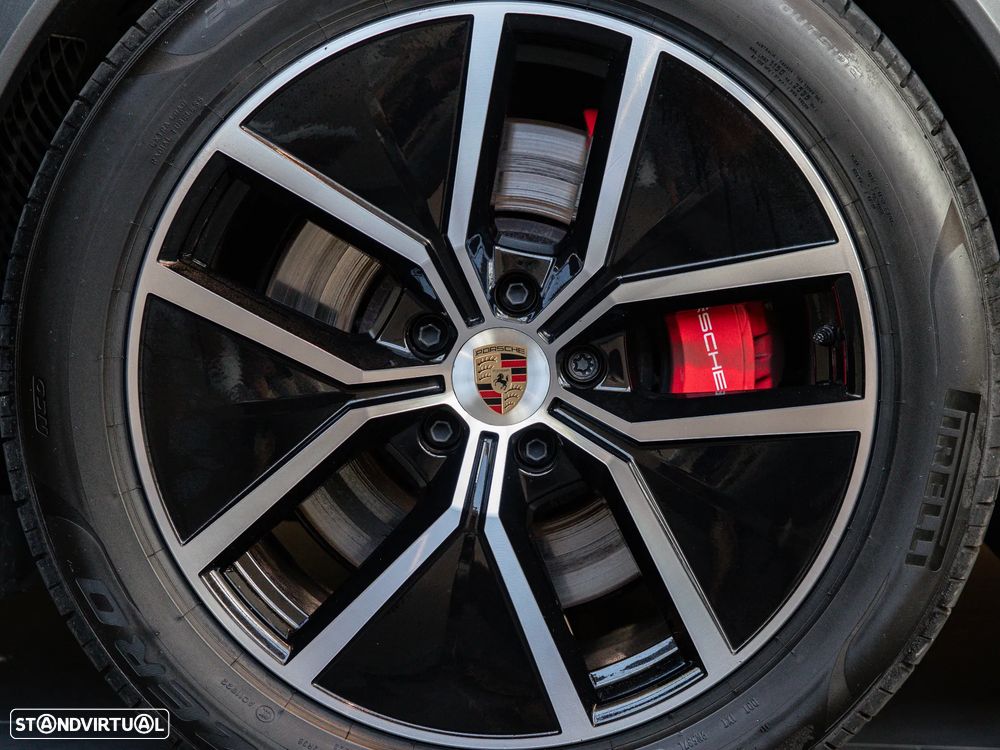 Porsche Cayenne S E-Hybrid — fotografia 18