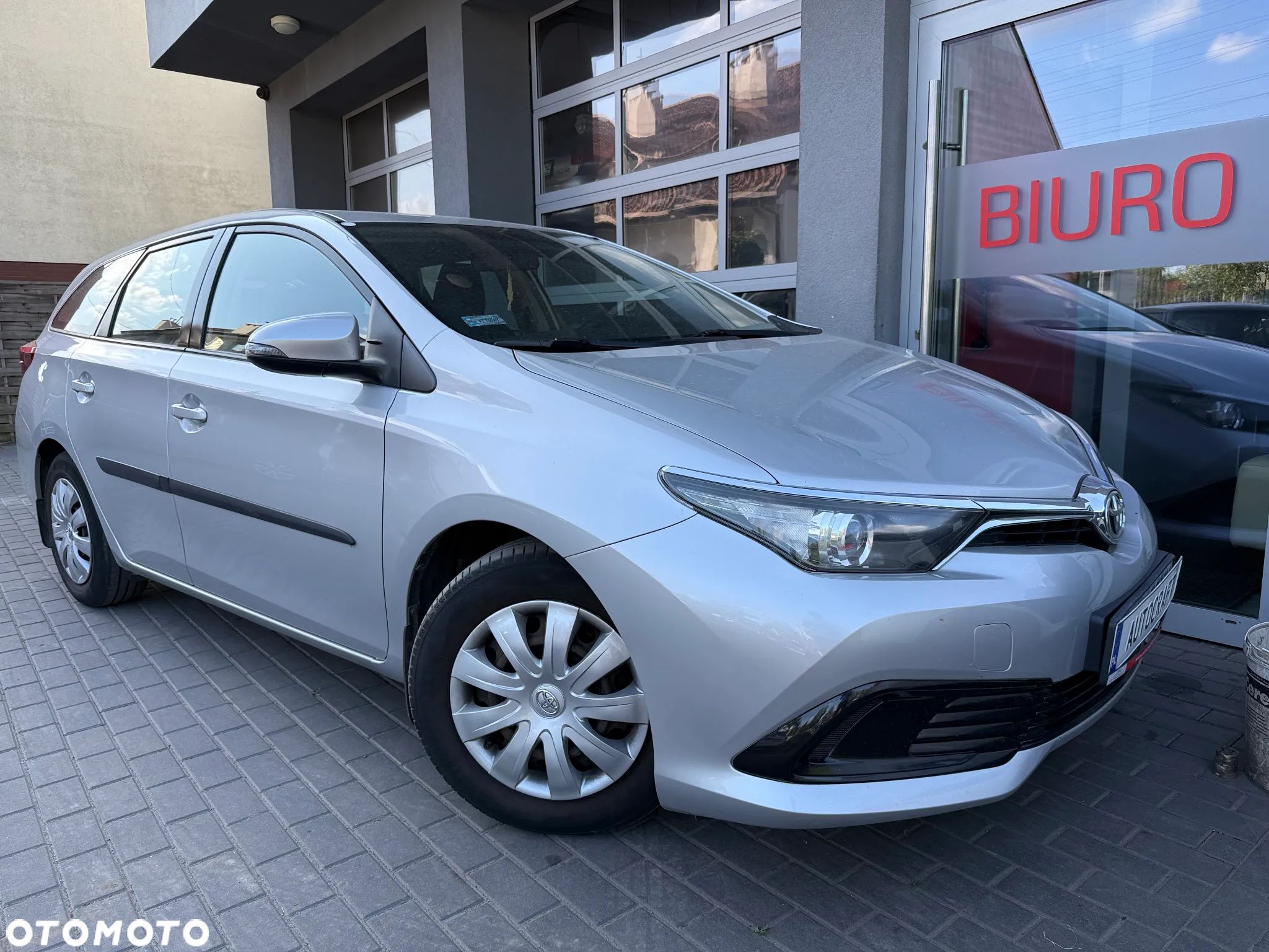 Toyota Auris 1.33 VVT-i Active - 1
