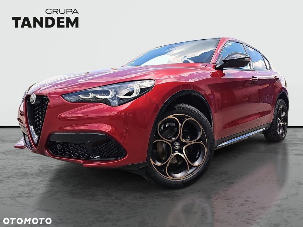 Alfa Romeo Stelvio - 1