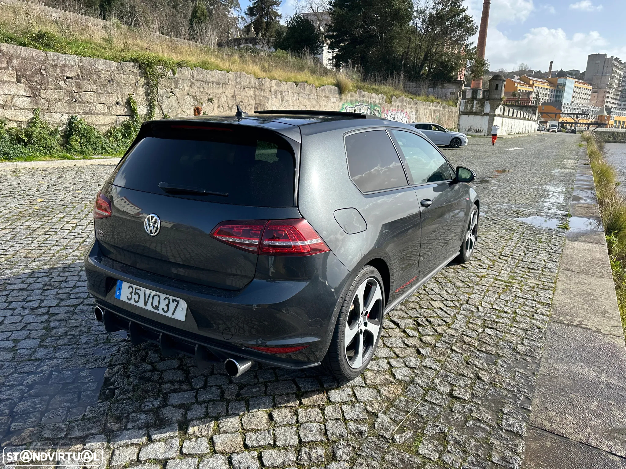 VW Golf 2.0 TSi GTi DSG Performance - 13