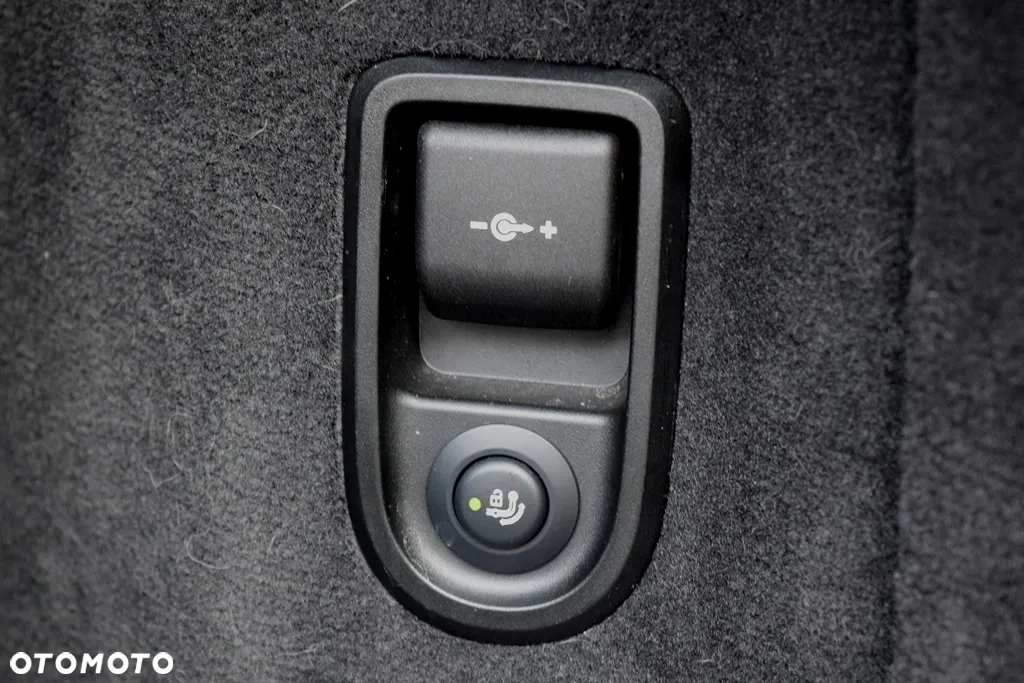 BMW Seria 5 - 37