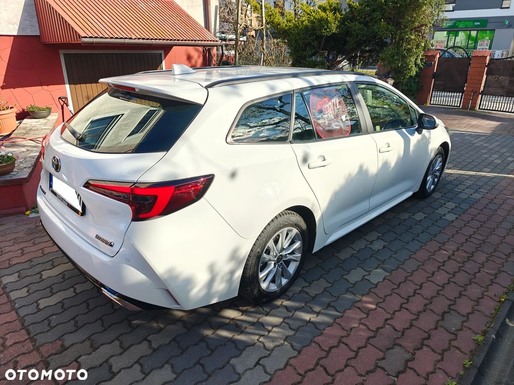 Toyota Corolla 1.8 Hybrid Comfort - 6
