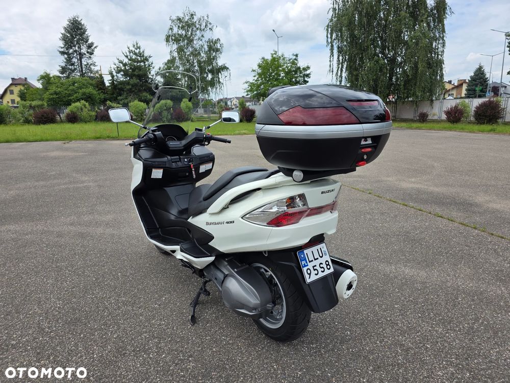 Suzuki Burgman - 4