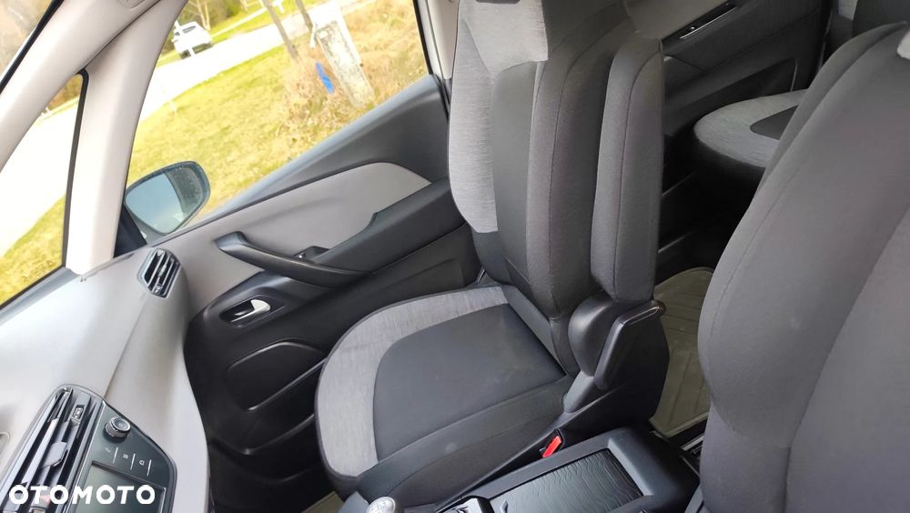 Citroën C4 Picasso 1.6 e-HDi Intensive - 6