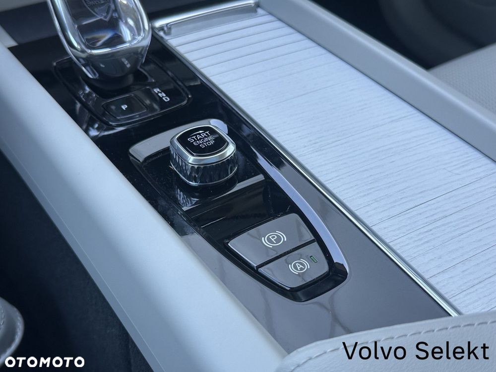 Volvo XC 60 - 29