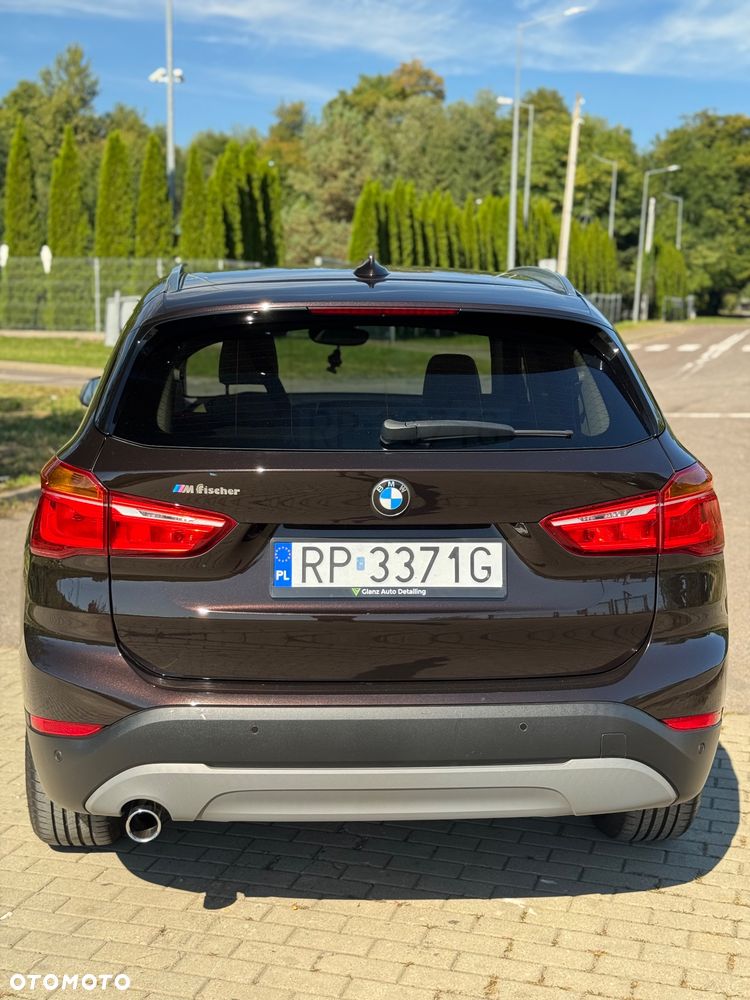 BMW X1 sDrive18d Advantage - 31