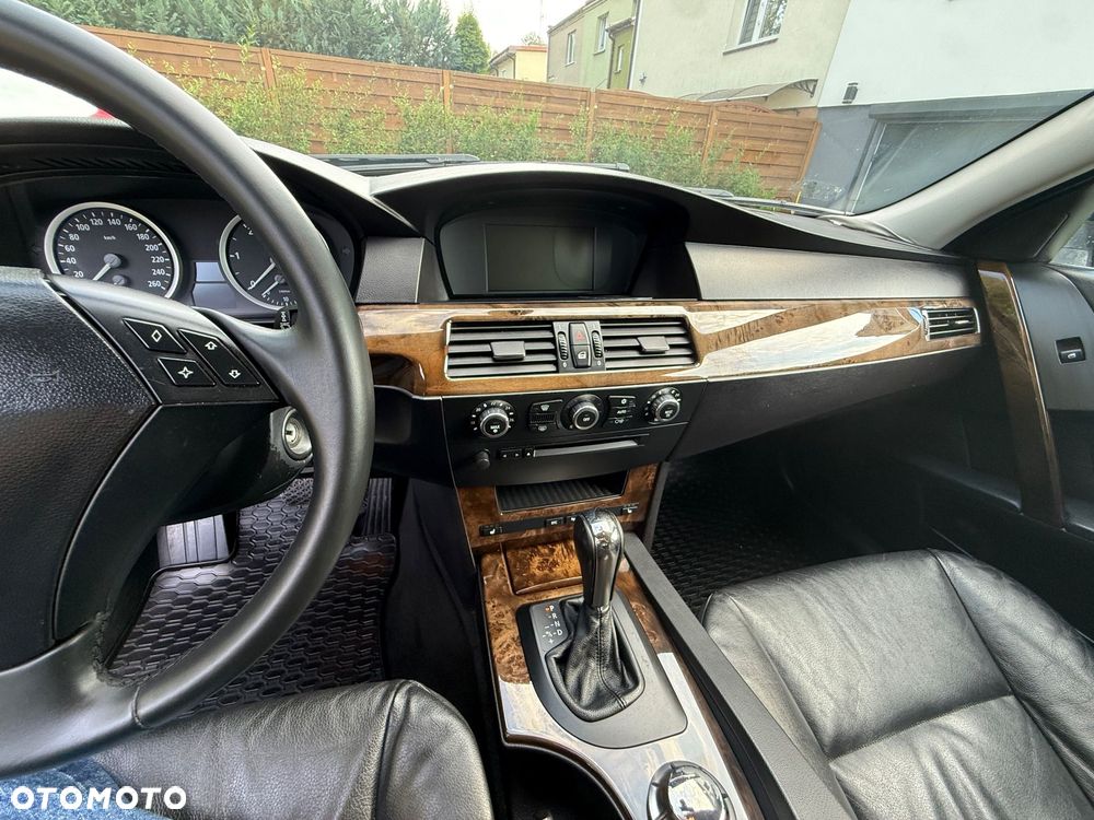 BMW Seria 5 - 18