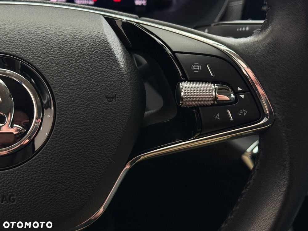 Skoda Octavia 1.5 TSI ACT Style - 25