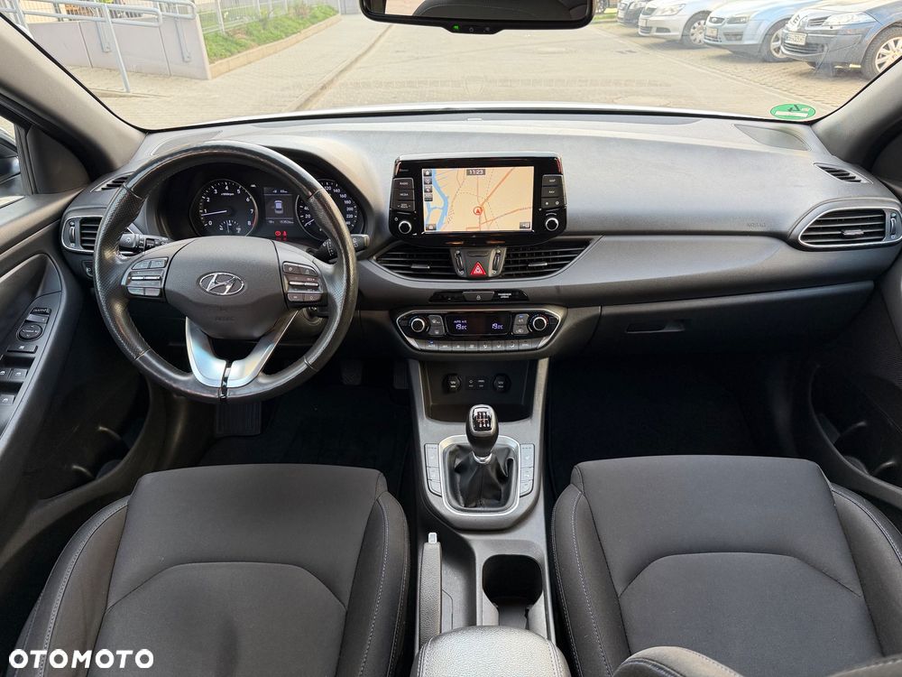 Hyundai i30 1.4 T-GDI GO Plus - 29