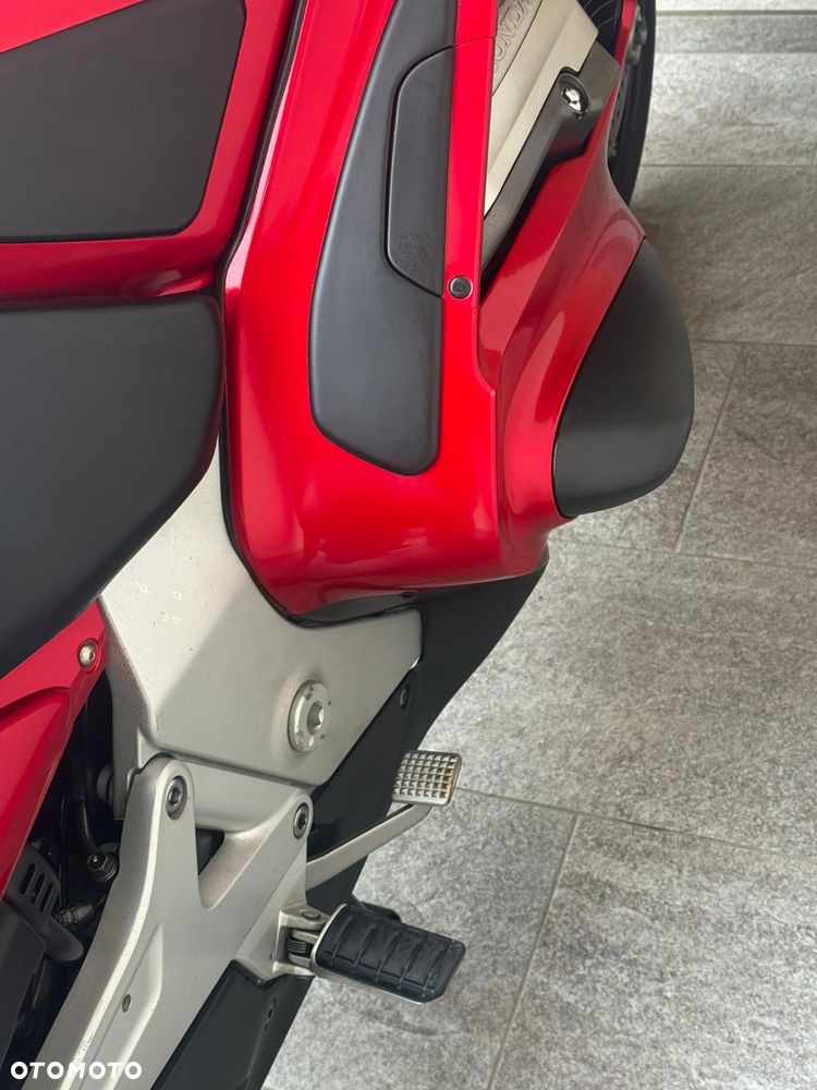 Honda ST - 11