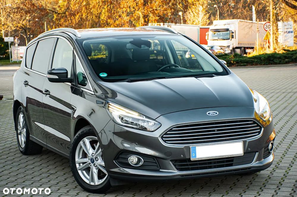 Ford S-Max 2.0 TDCi Titanium PowerShift - 4