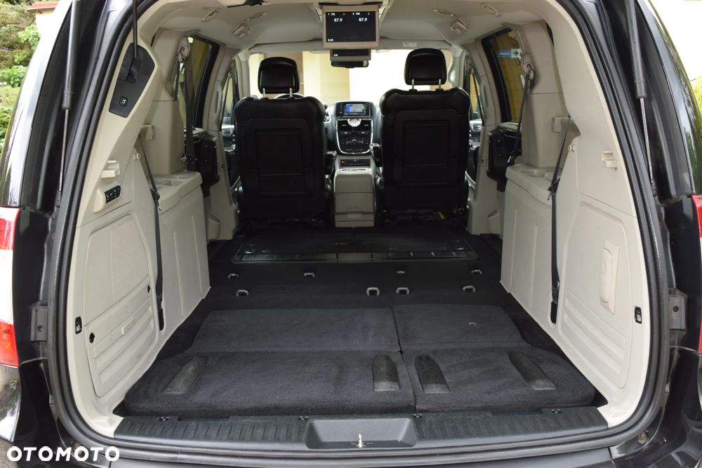 Lancia Voyager 2.8 Multijet 16v Platinum - 20