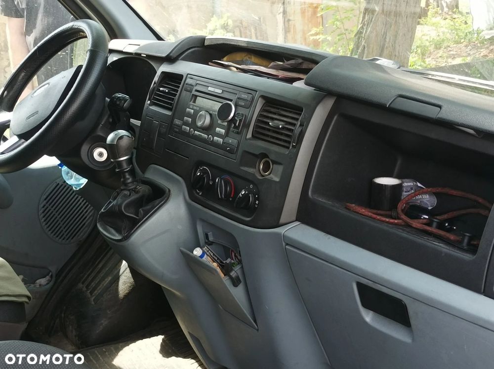 Ford Transit - 10