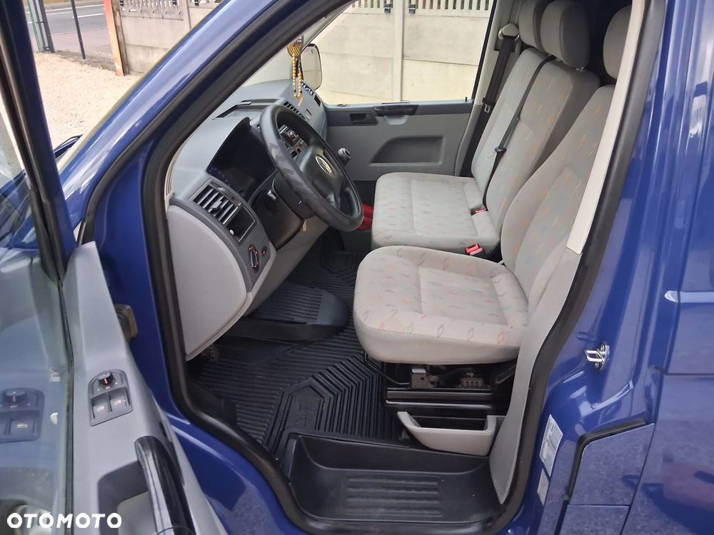 Volkswagen T5 Transporter - 9