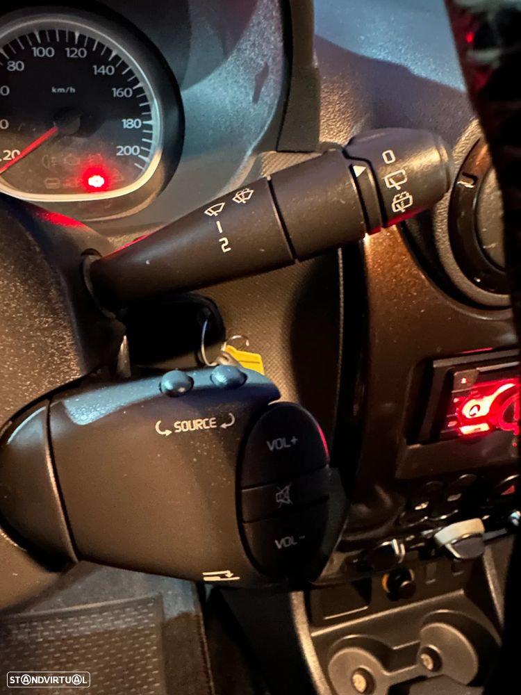 Dacia Duster 1.5 dCi Prestige - 11