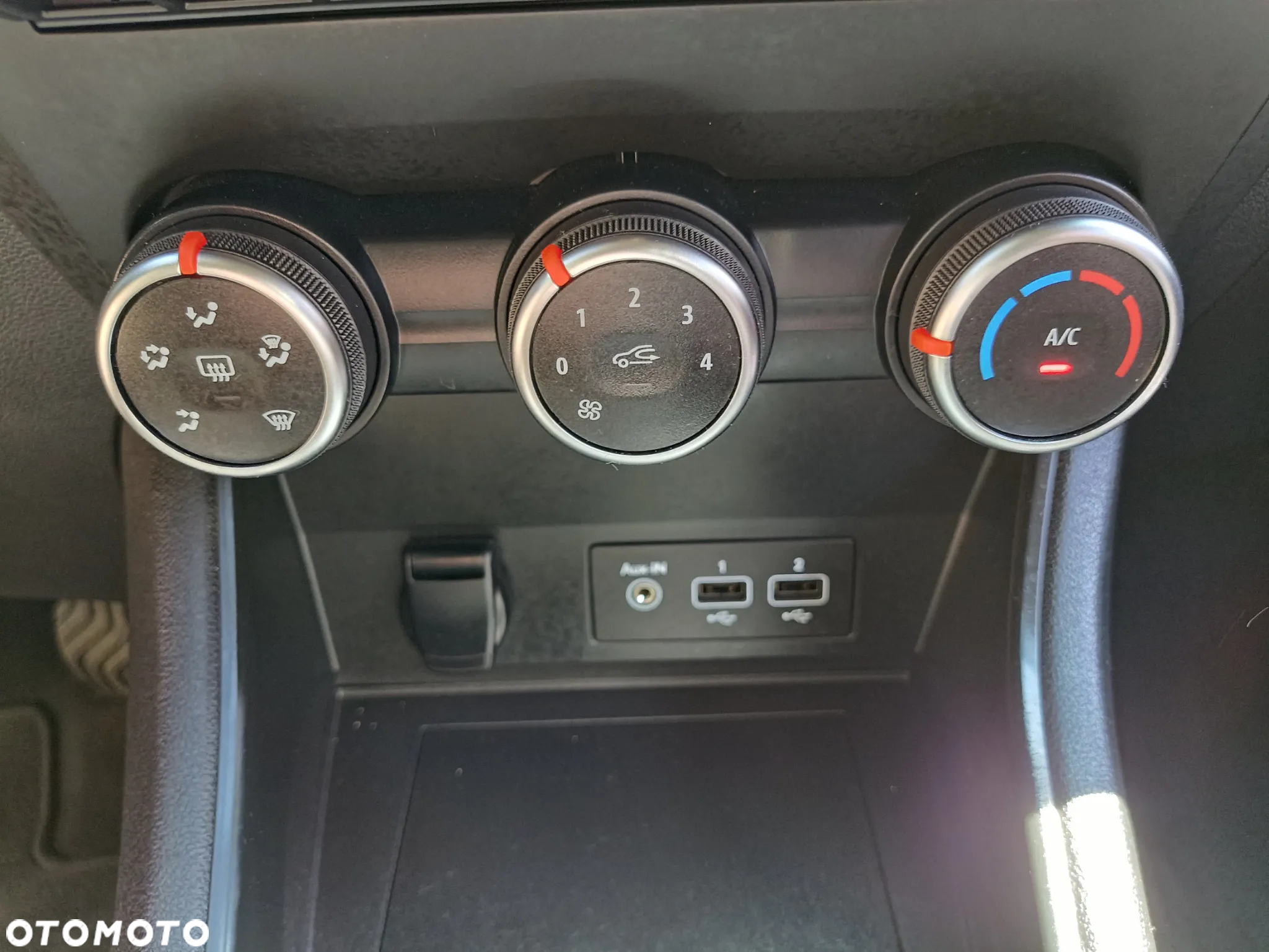 Renault Captur TCe Mild Hybrid 140 GPF EQUILIBRE - 7