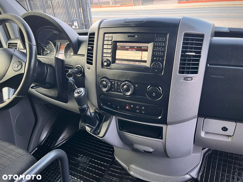 Mercedes-Benz SPRINTER 3.0 V6 AUTOMAT / EXTRA LONG / 6 OSÓB / SALON POLSKA / LEASING / KREDYT / VAT 23% - 16