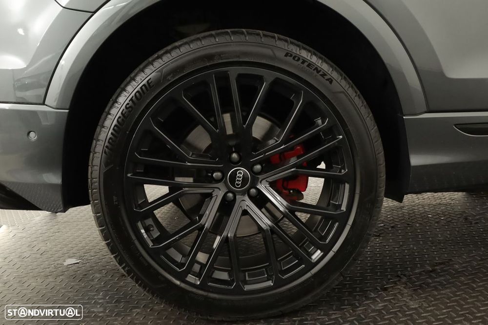 Audi Q8 55 TFSIe quattro Tiptronic - 5