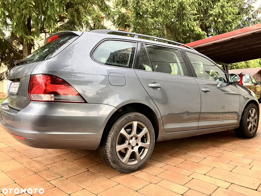 Volkswagen Golf VI 1.6 TDI Comfortline - 5