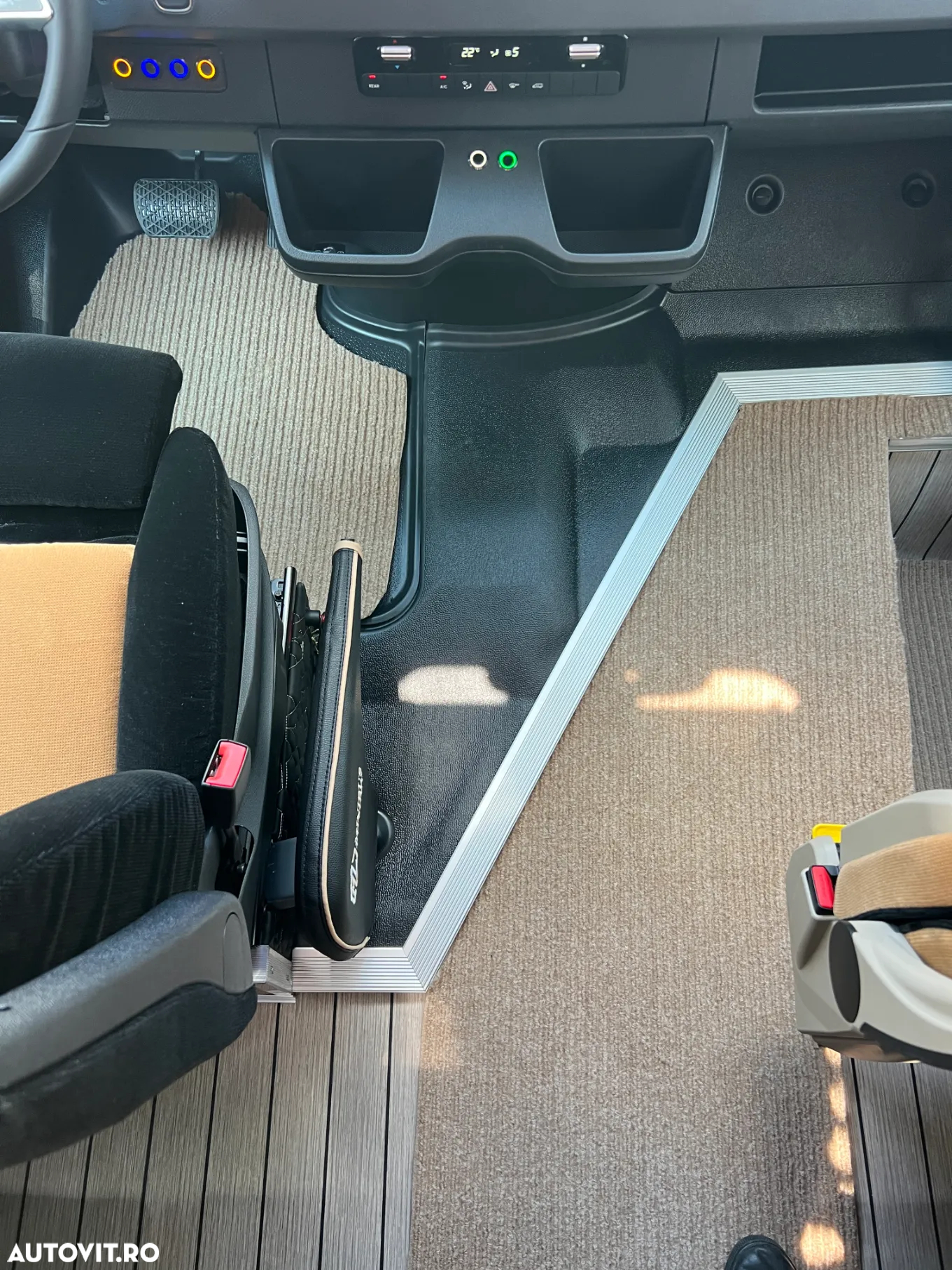 Mercedes-Benz Sprinter 517 - Microbuz - LED - Automat - 24