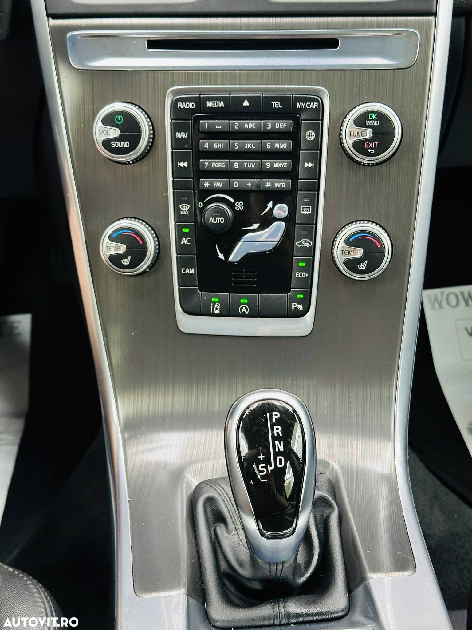 Volvo XC 60 - 33