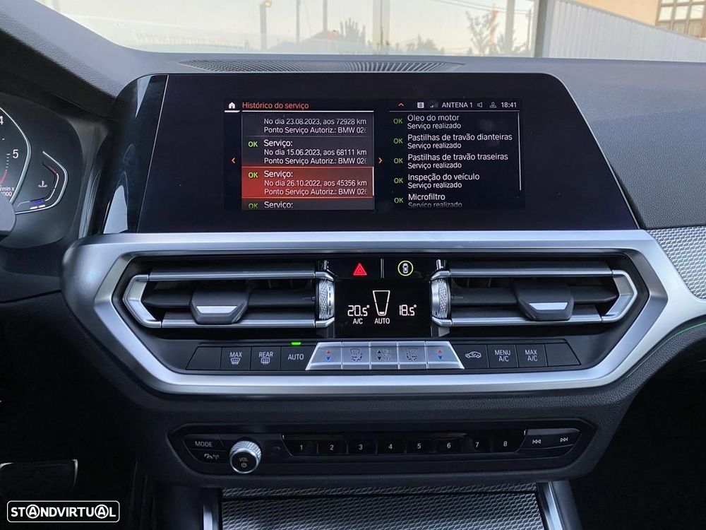 BMW 320 d Pack Desportivo M Auto - 23