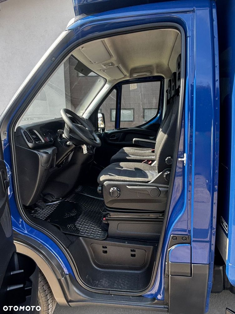 Iveco Daily 35C15 3.0 HPI Kontener 8 Palet z windą Kontener meblowy - 9