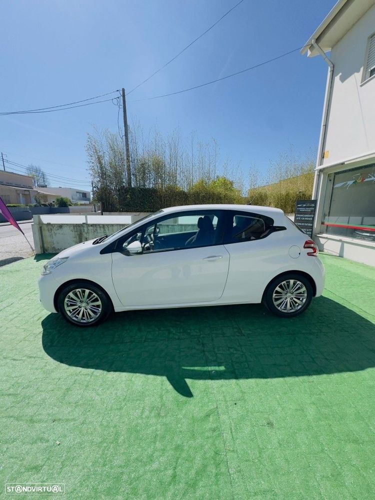 Peugeot 208 PureTech 68 Active - 9