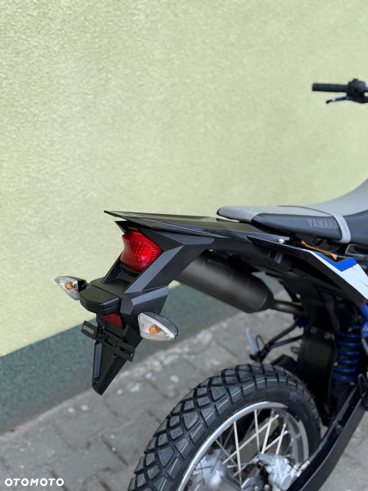 Yamaha WR - 11