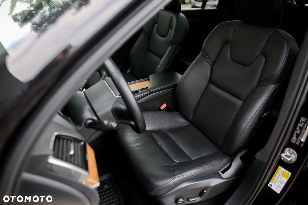 Volvo XC 90 T5 AWD Inscription 7os - 20