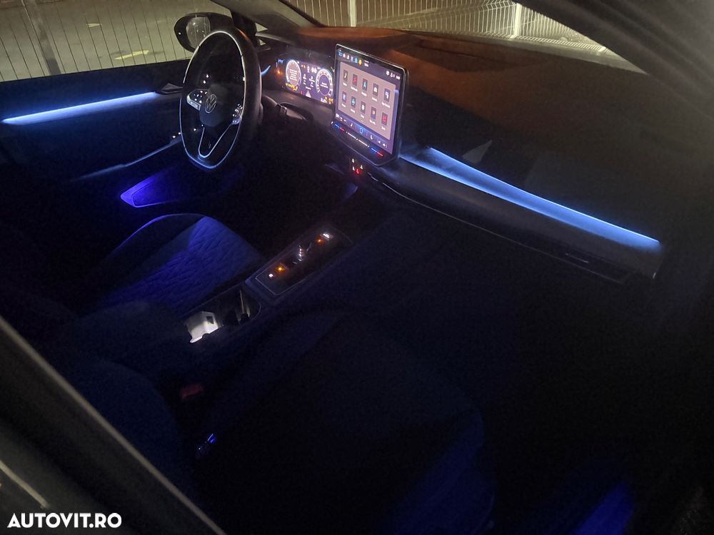 VOLKSWAGEN Golf 2024 — imagine 14