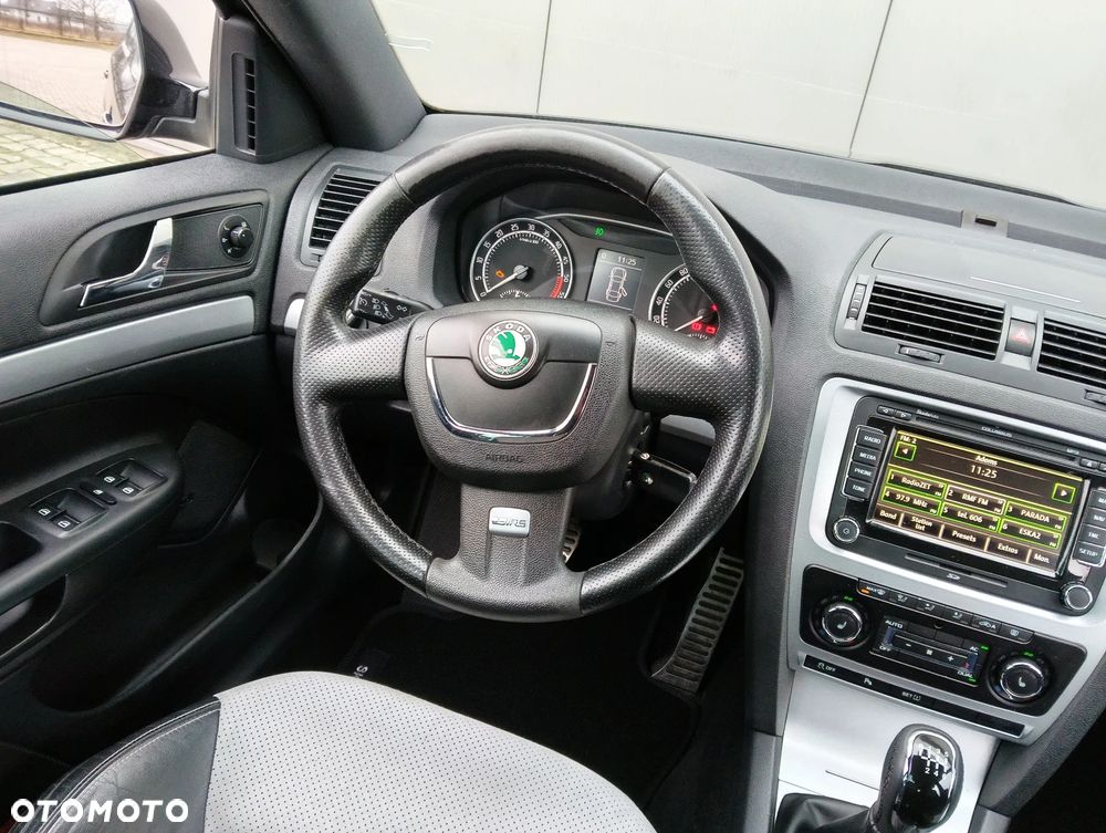 Skoda Octavia 2.0 TDI RS - 15