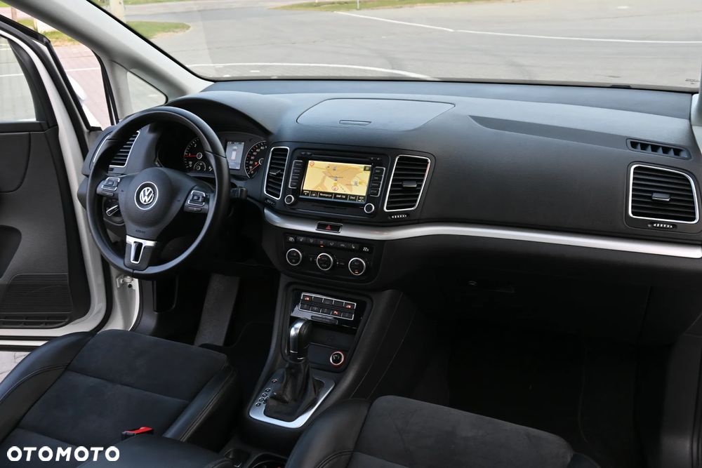 Volkswagen Sharan 2.0 TDI DSG Highline - 25