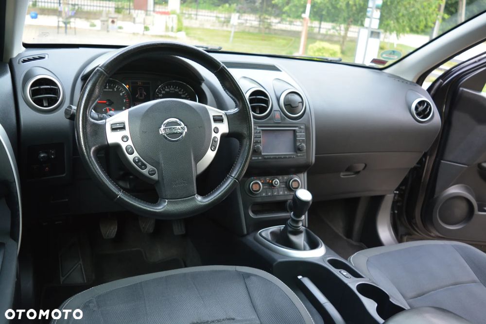Nissan Qashqai 2.0 tekna - 16