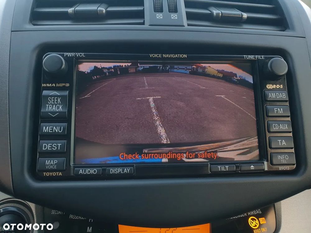 Toyota RAV4 2.0 4x4 Life - 17