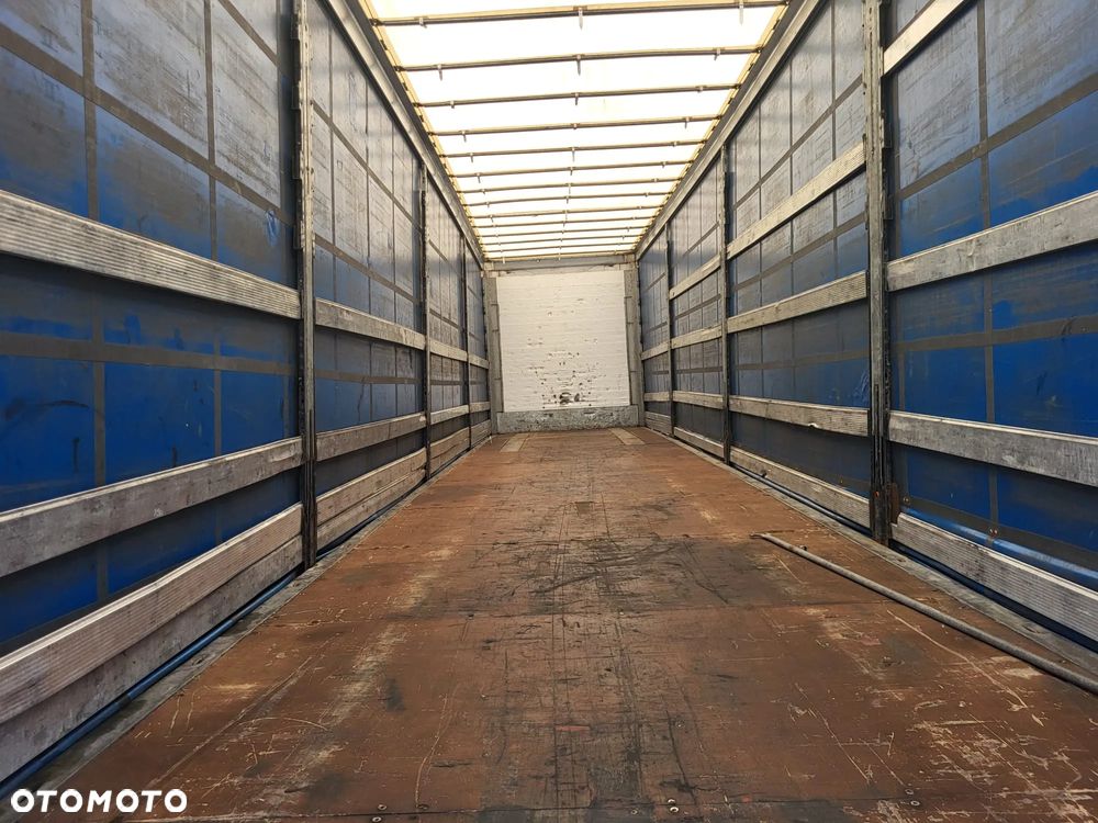 Schmitz Cargobull Mega Varios; wysokość wew. 3050 mm - 12