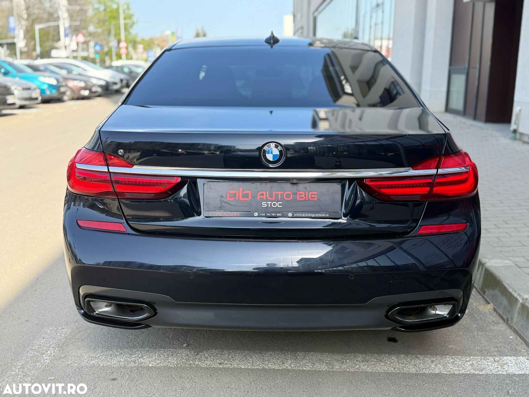 BMW Seria 7 750Ld xDrive - 9