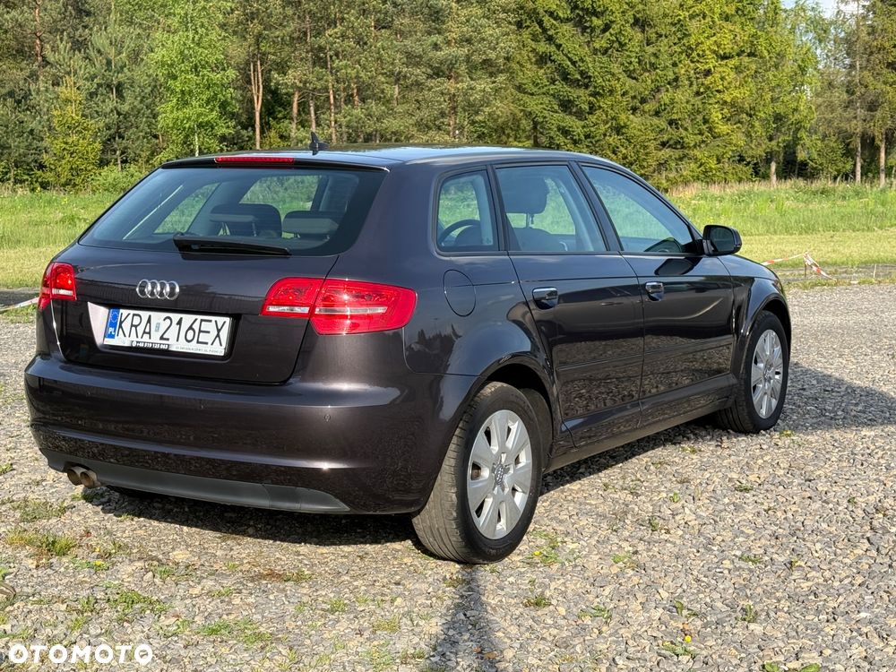 Audi A3 Sportback 1.4 TFSI Attraction - 6