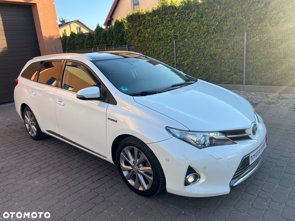 Toyota Auris 1.8 HSD Prestige NAVI - 3