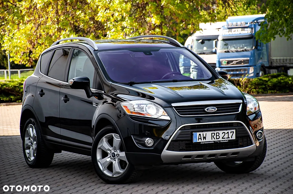 Ford Kuga 2.0 TDCi 4x4 Titanium - 2